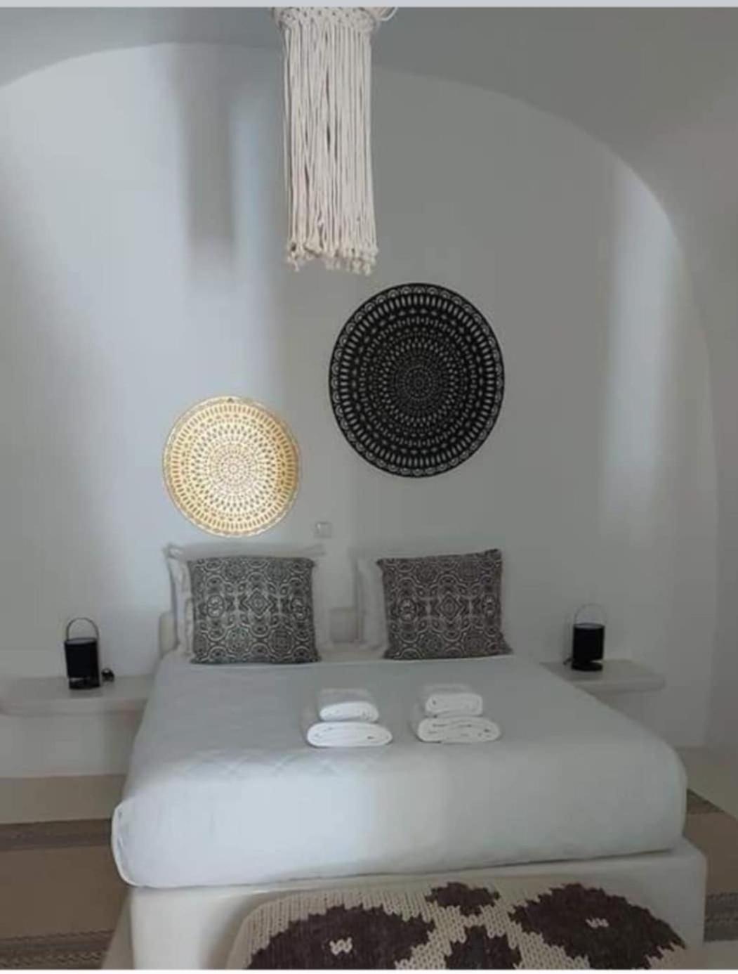 Irene City Villas Fira  Room photo