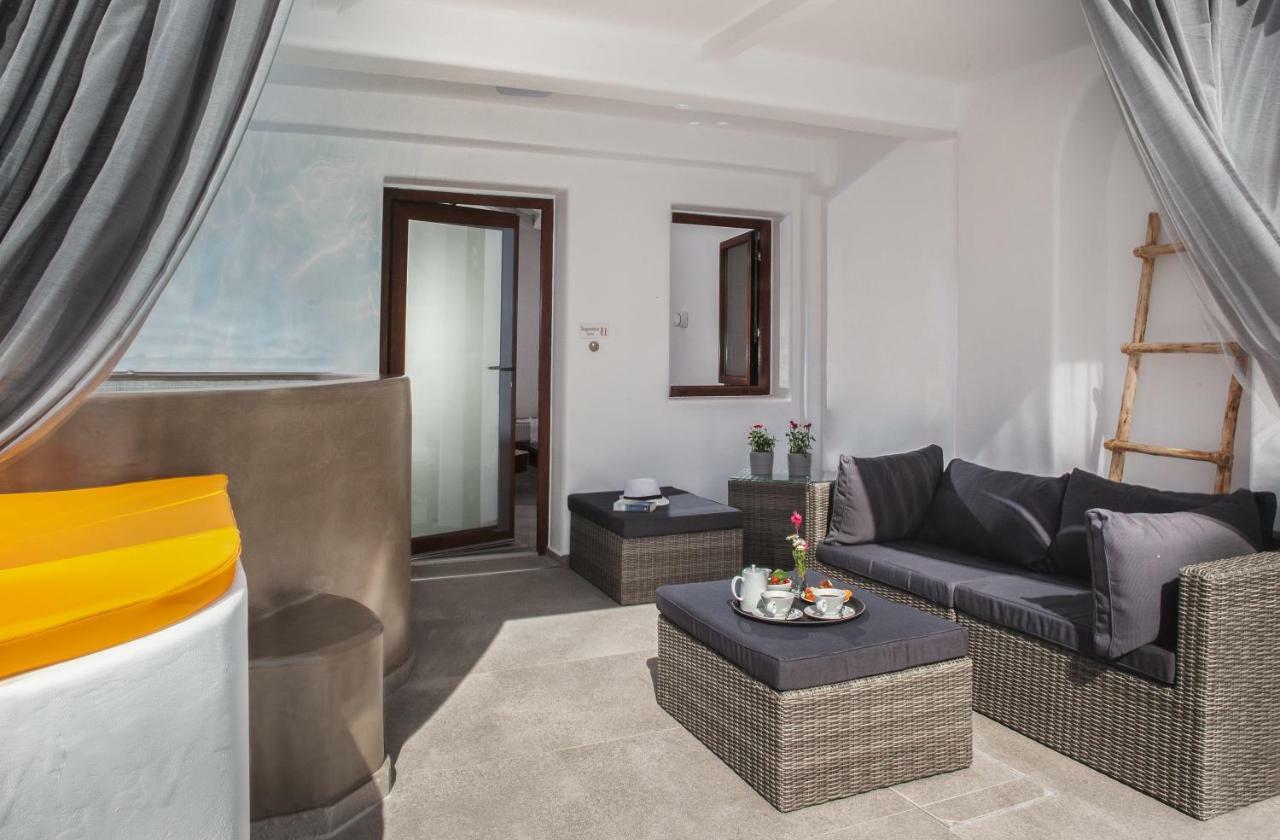 Irene City Villas Fira  Exterior photo